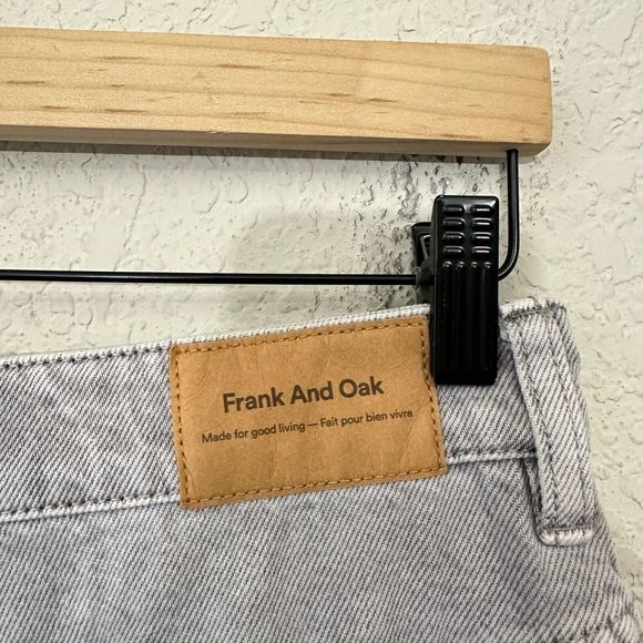 FRANK AND OAK The Linda Balloon Fit High Rise Jeans in Grey - Picture 9 of 14